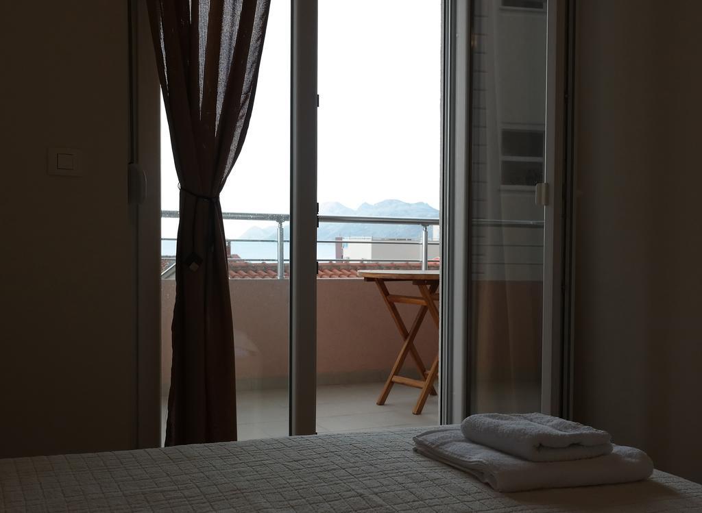 Tuna Apartments โดบราวอดา ภายนอก รูปภาพ