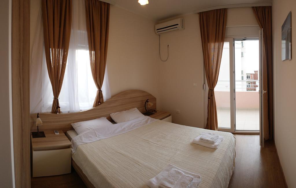 Tuna Apartments โดบราวอดา ภายนอก รูปภาพ